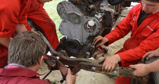 Tractor Rebuild by Bicton Students – Part 4